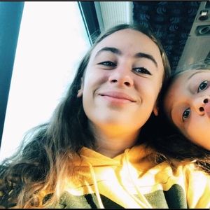 Meet your Posher, Olivia